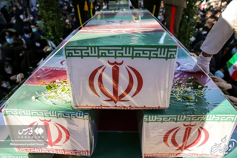 (تصاویر) تشییع ۱۵۰ شهید گمنام در تهران